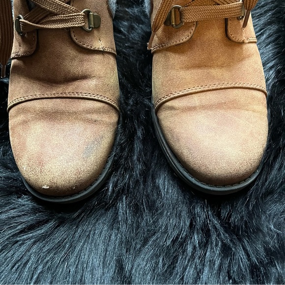 Crown Vintage “Nadia” Ankle Boots - Picture 6 of 10